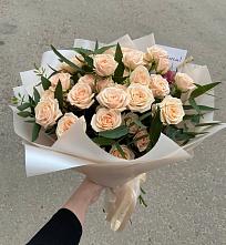 Букет Кремовые розы Латте в Алагире