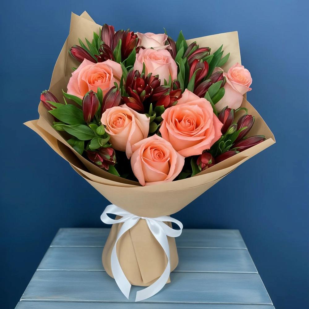 Букет цветов из: Розы и Альстромерии в Алагире