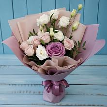 Букет цветов из:  Розы и Лизиантусы в Алагире