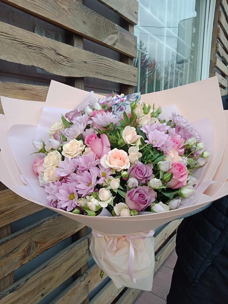 Букет цветов из: Розы и Хризантемы в Алагире