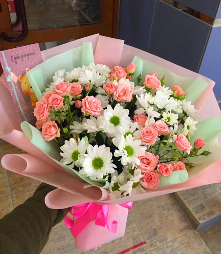 Букет цветов из: Розы и Хризантемы в Алагире