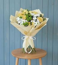 Букет цветов из:  Хризантемы и Розы в Алагире