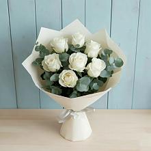 Букет Белые розы в Эвкалипте в Алагире