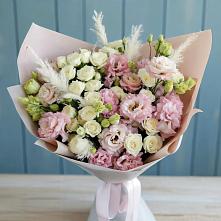 Букет цветов из:  Альстромерии и Розы в Алагире